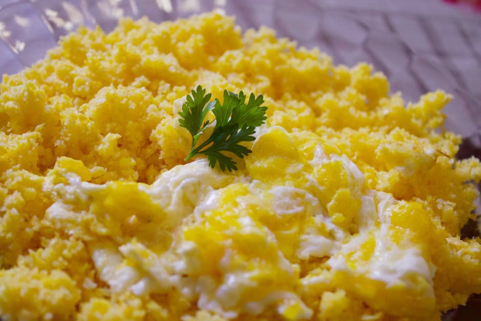 Mămăligă (Moldovan Cornmeal with Brânză and Smântână)