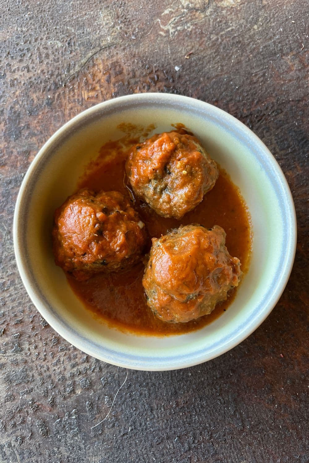 Spanische Fleischbällchen in Tomaten-Soße (Albóndigas) Rezept