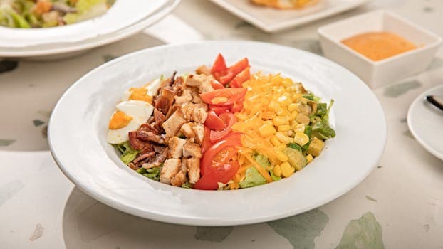 Classic Cobb Salad