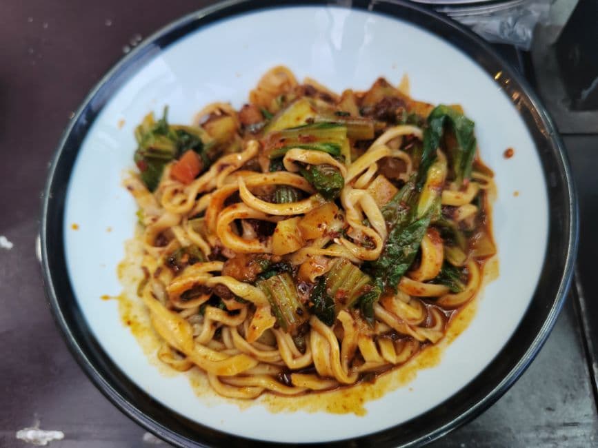 Beijing Zhajiangmian (Fried Sauce Noodles)