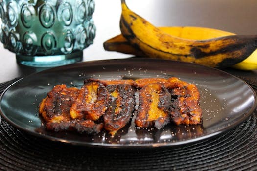 Aloco: Ivorian Fried Plantains with Spice