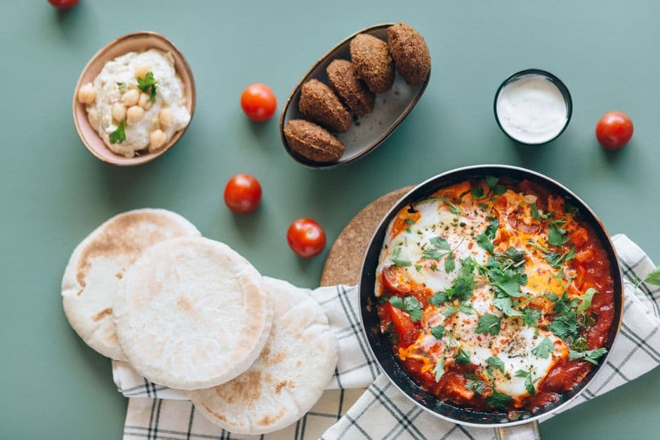 Lablabi (Tunisian Chickpea Breakfast Soup with Stale Bread & Egg)