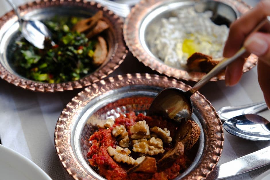Haydari (Turkish Yogurt Dip with Herbs)