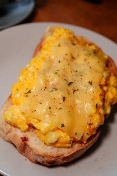 Cottage Cheese Scrambled Eggs