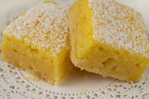 Classic Lemon Bars Recipe
