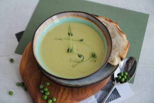 Québec Yellow Pea Soup