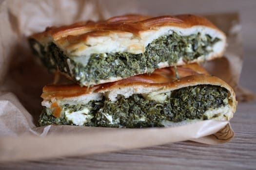 Spanakopita (Greek Spinach Pie)