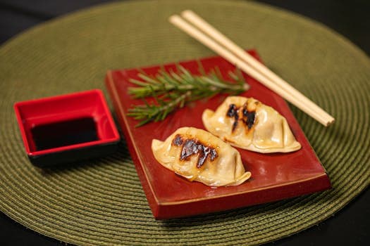 Pan-Fried Gyoza (Japanese Dumplings)