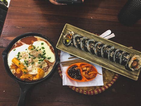 Korean Tteokbokki – Spicy Rice Cakes in Gochujang Sauce