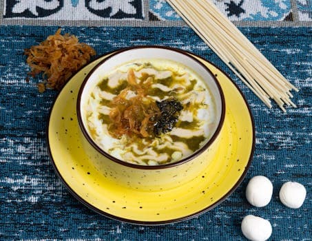 Ash Reshteh (Persian Herb & Noodle Soup)